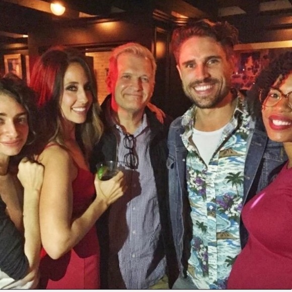 💥CLEARANCE💥 Make An Offer!!! 🎉 - Picture 2 of 9